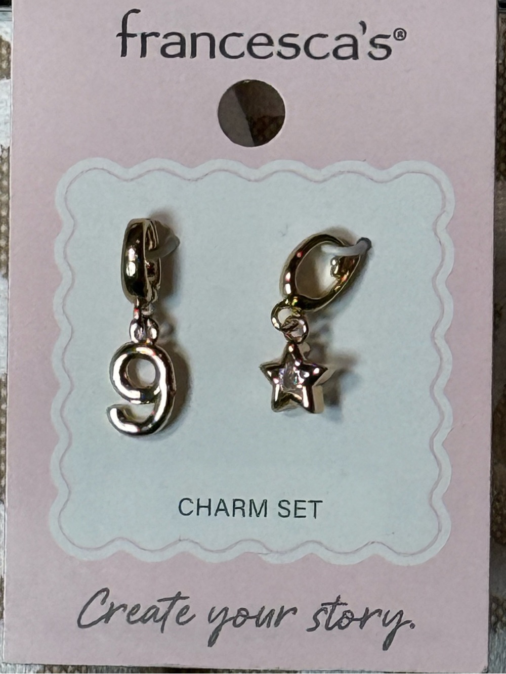 francesca's Goldtone Number 9 & Star Charm Set